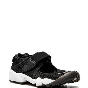 NEW Nike Black and White AIR RIFT SPLIT TOE BREATHE